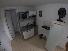 Estudio com saida para trilha!
